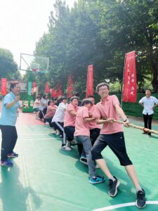 “燃”动盛夏,火力全开|佳成教育拔河比赛 “燃”动盛夏,火力全开|佳成教育拔河比赛